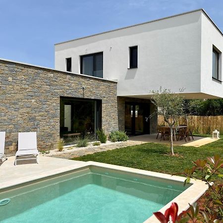 Tar-Vabriga Villa Zen - With Pool & Close To The Sea מראה חיצוני תמונה