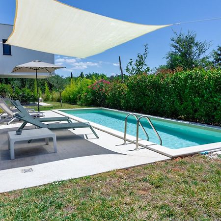 Tar-Vabriga Villa Zen - With Pool & Close To The Sea מראה חיצוני תמונה